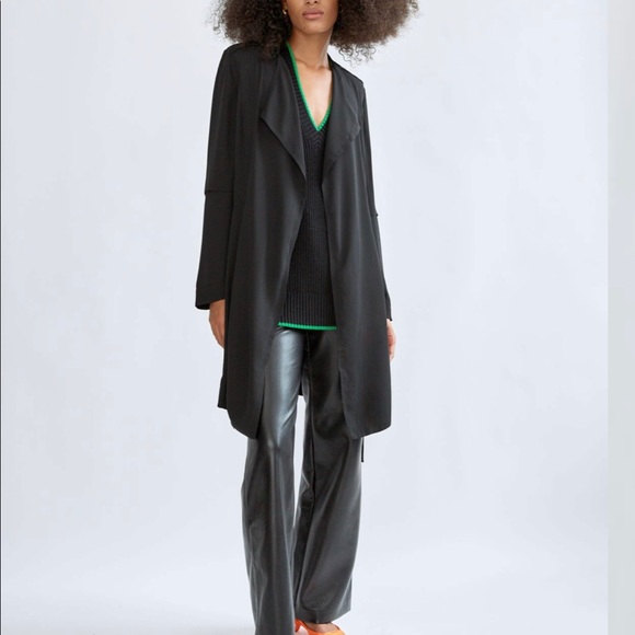 Barely Worn Sold Out Babaton Flowy Trench Coat Size Small Taupe Color - Picture 10 of 10